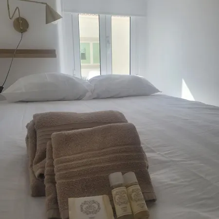 度假居 Treetops At Just 5 Min Walk To The *